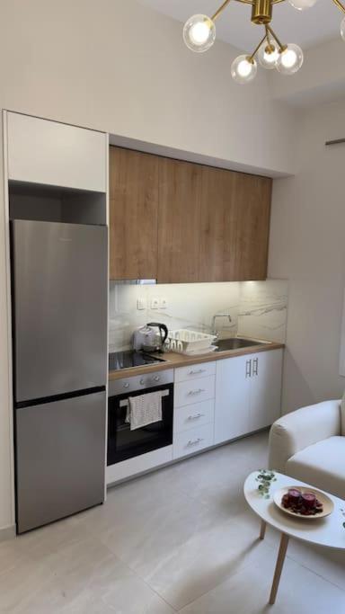New Center Apartment Near Metro Афіни Екстер'єр фото