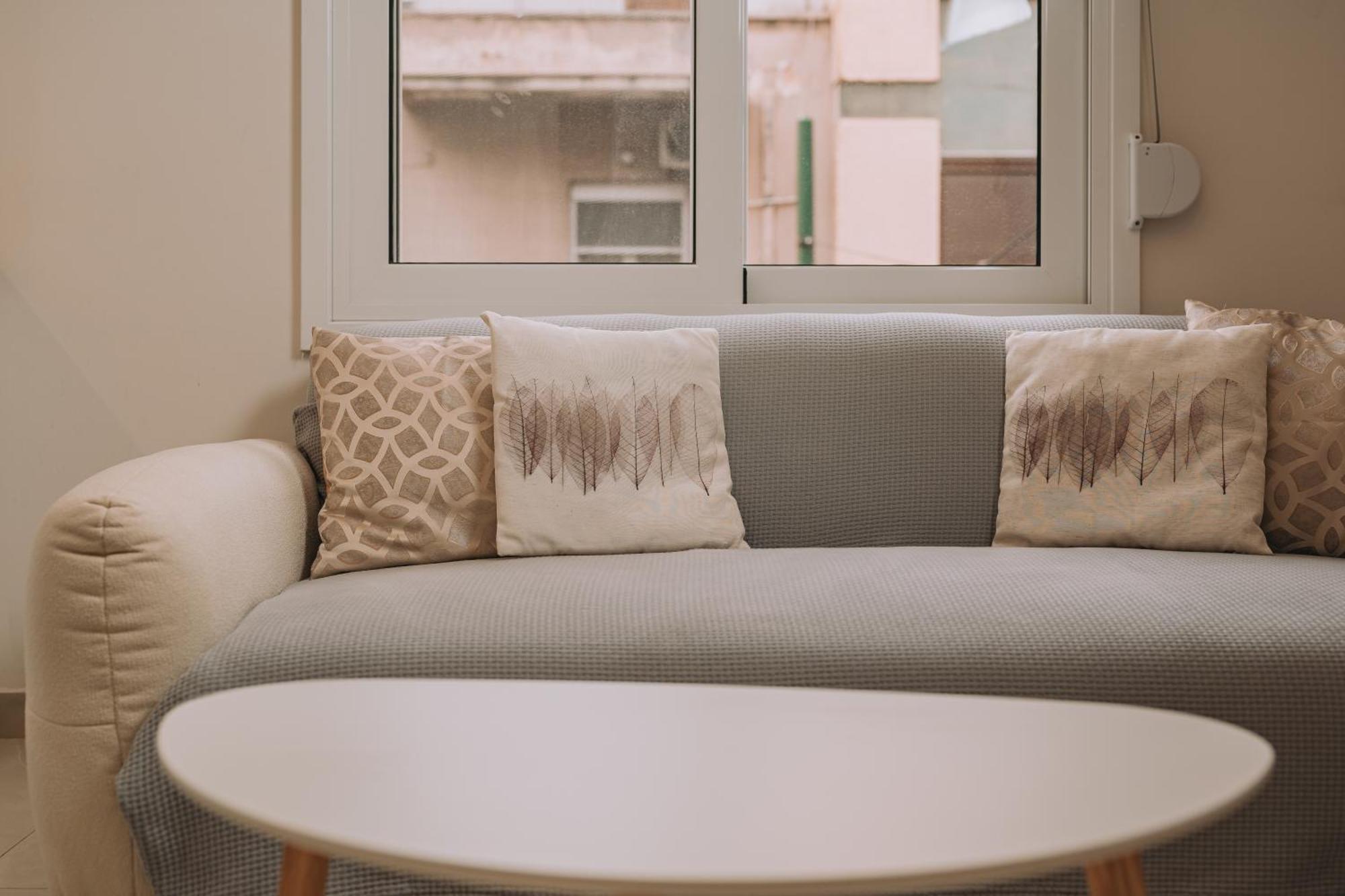 New Center Apartment Near Metro Афіни Екстер'єр фото